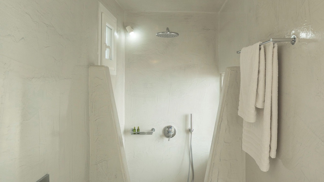 Photo of Bathroom in Perissa