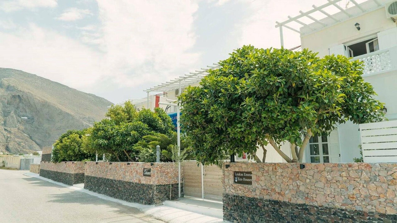 Photo of Outdoor in Perissa