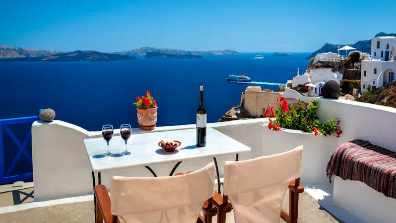 Photo of Others in Oia