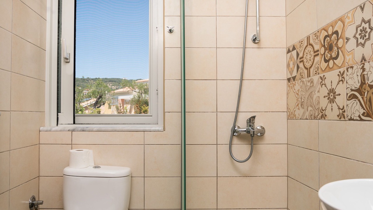 Photo of Bathroom in Moraitika