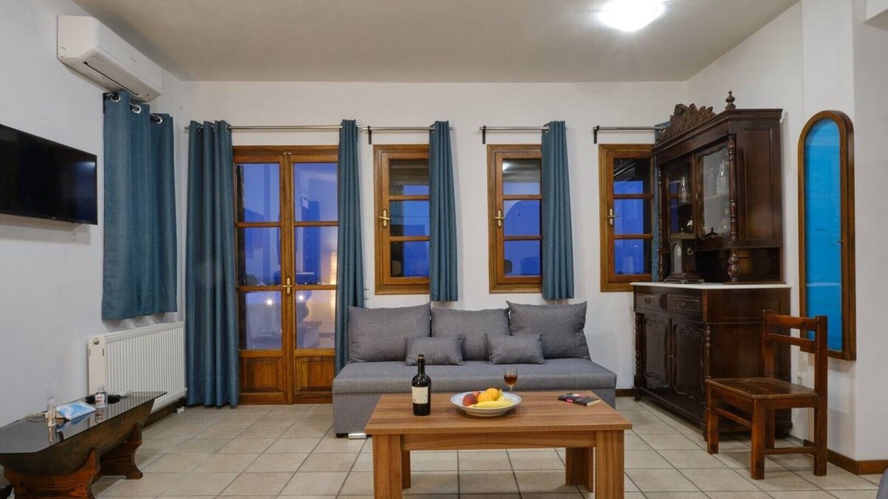 Photo of Livingroom in Perivolos