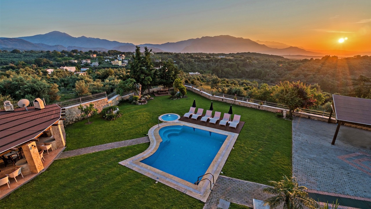 Photo of Outdoor in Kaloniktis