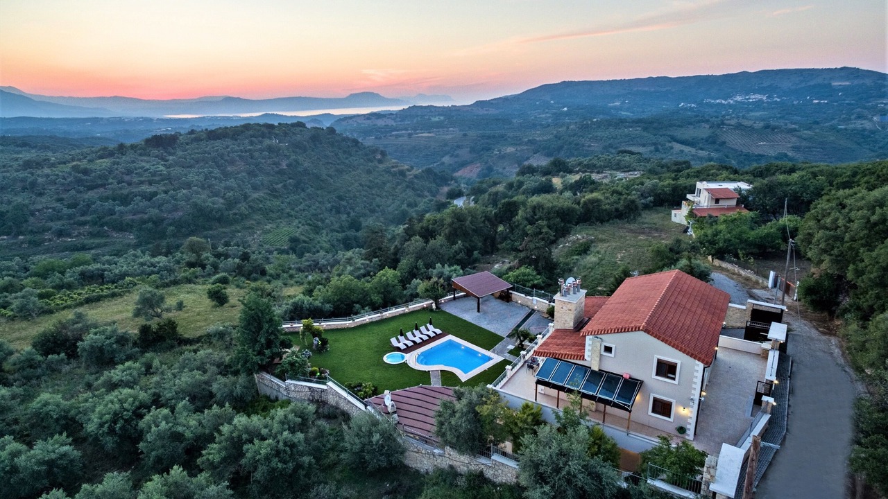 Photo of Outdoor in Kaloniktis