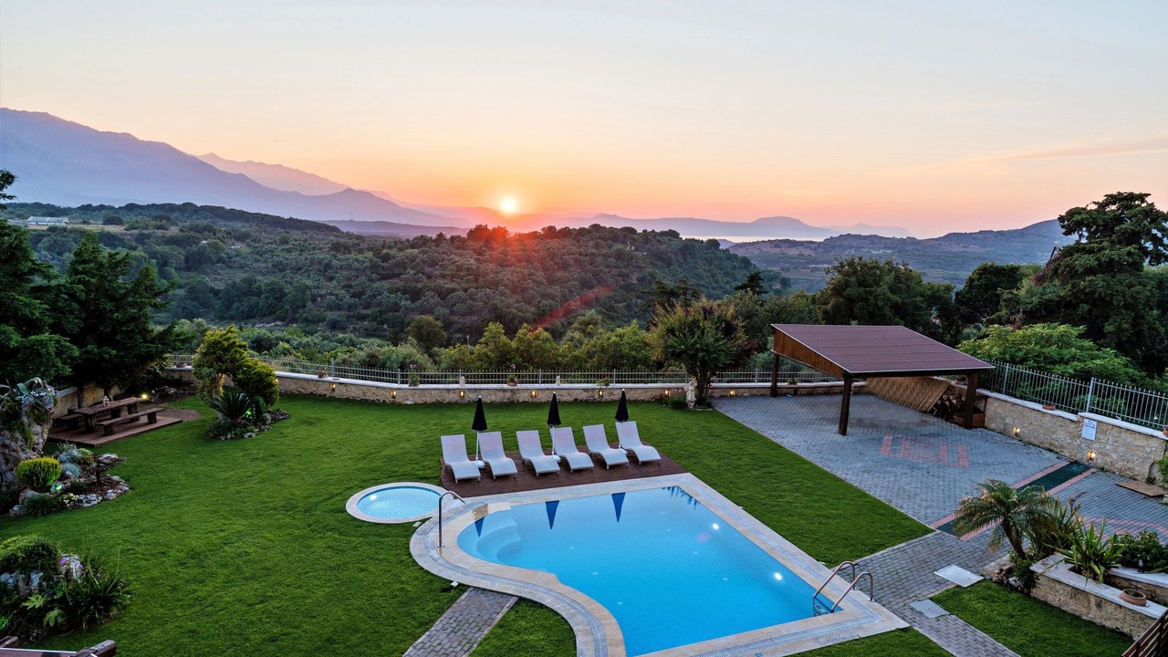 Photo of Outdoor in Kaloniktis