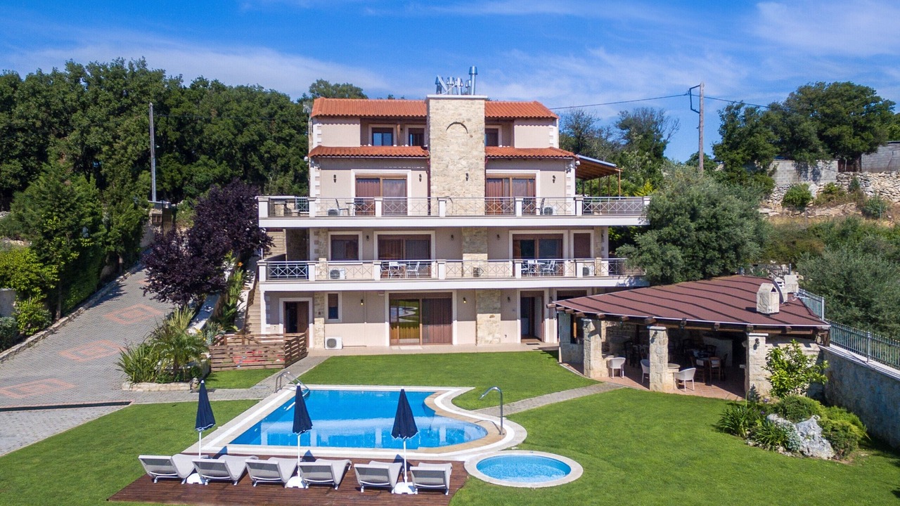 Photo of Outdoor in Kaloniktis