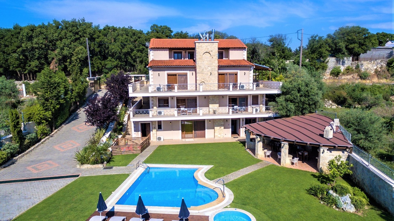 Photo of Outdoor in Kaloniktis