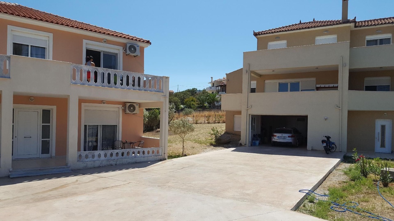 Photo of Outdoor in Skala Neon Kidonion