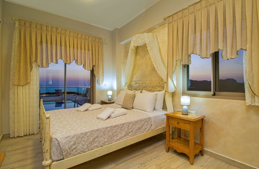 Photo of Bedroom in Limeniskos