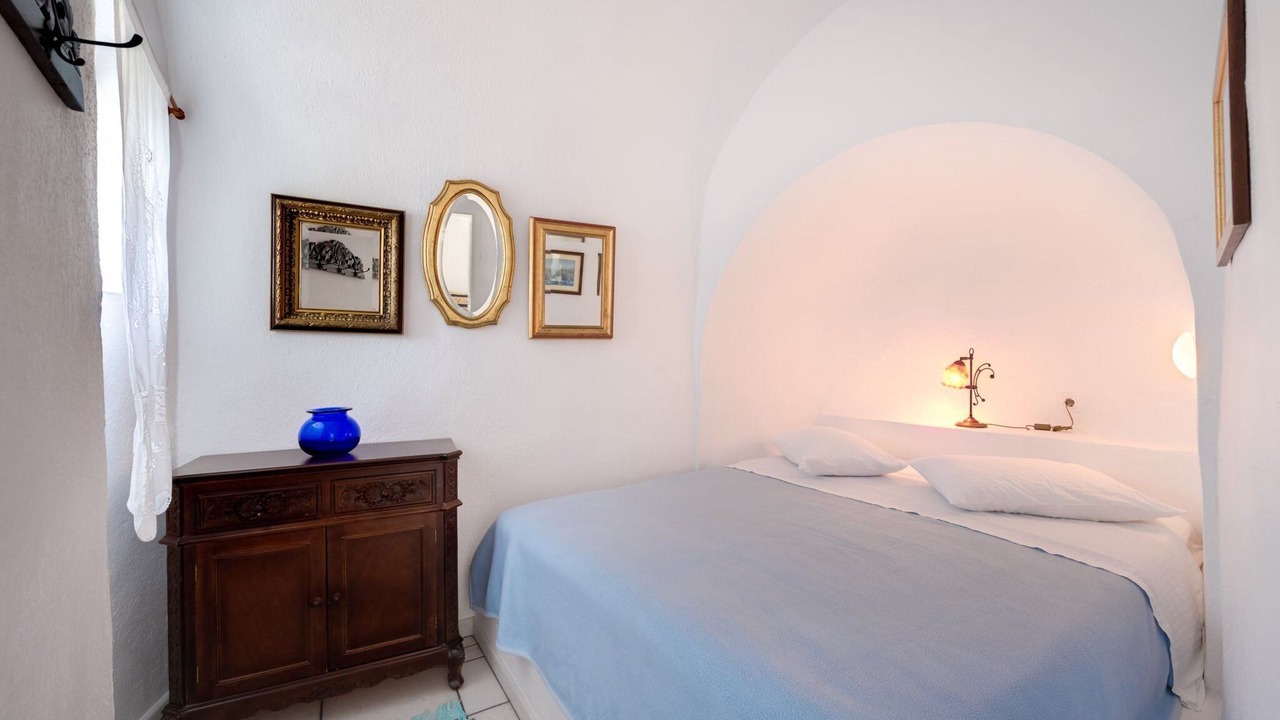 Photo of Others in Oia