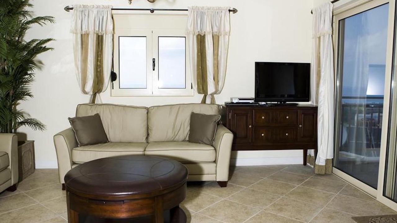 Photo of Livingroom in Adele