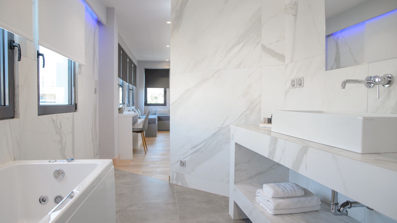 Photo of Bathroom in Nea Smirni