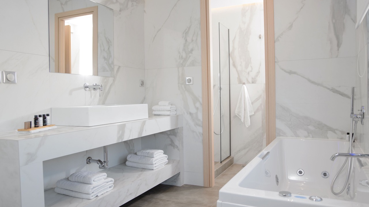Photo of Bathroom in Nea Smirni