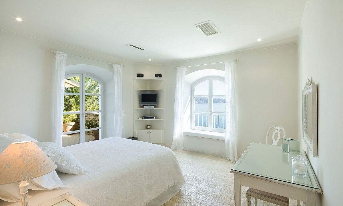 Photo of Bedroom in Katavolos