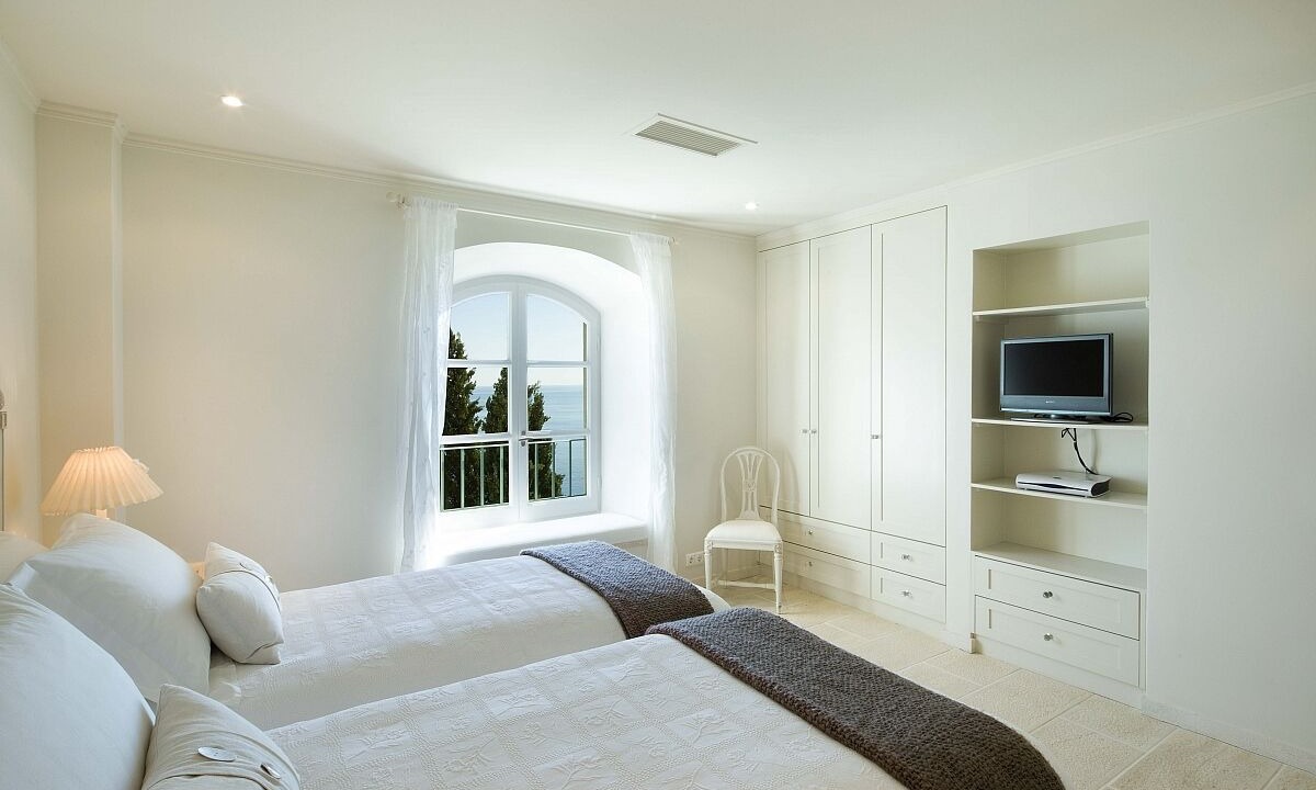 Photo of Bedroom in Katavolos