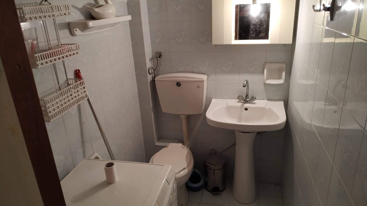 Photo of Bathroom in Gaitanion