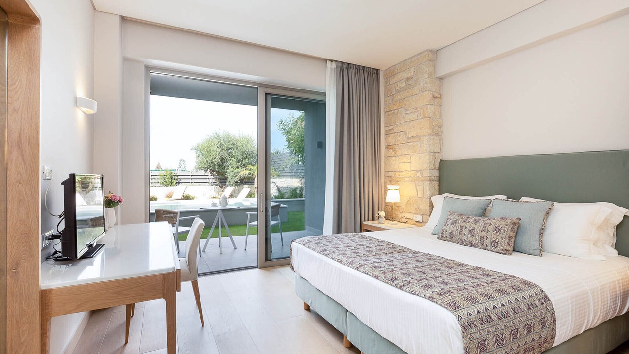 Photo of Bedroom in Platanias Town