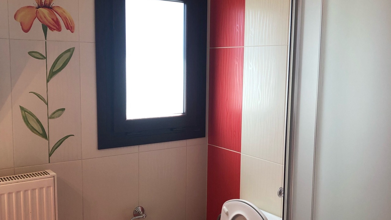 Photo of Bathroom in Pigadhakia