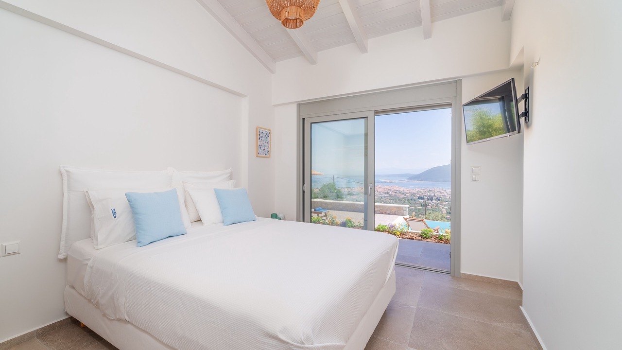 Photo of Bedroom in Apolpaina
