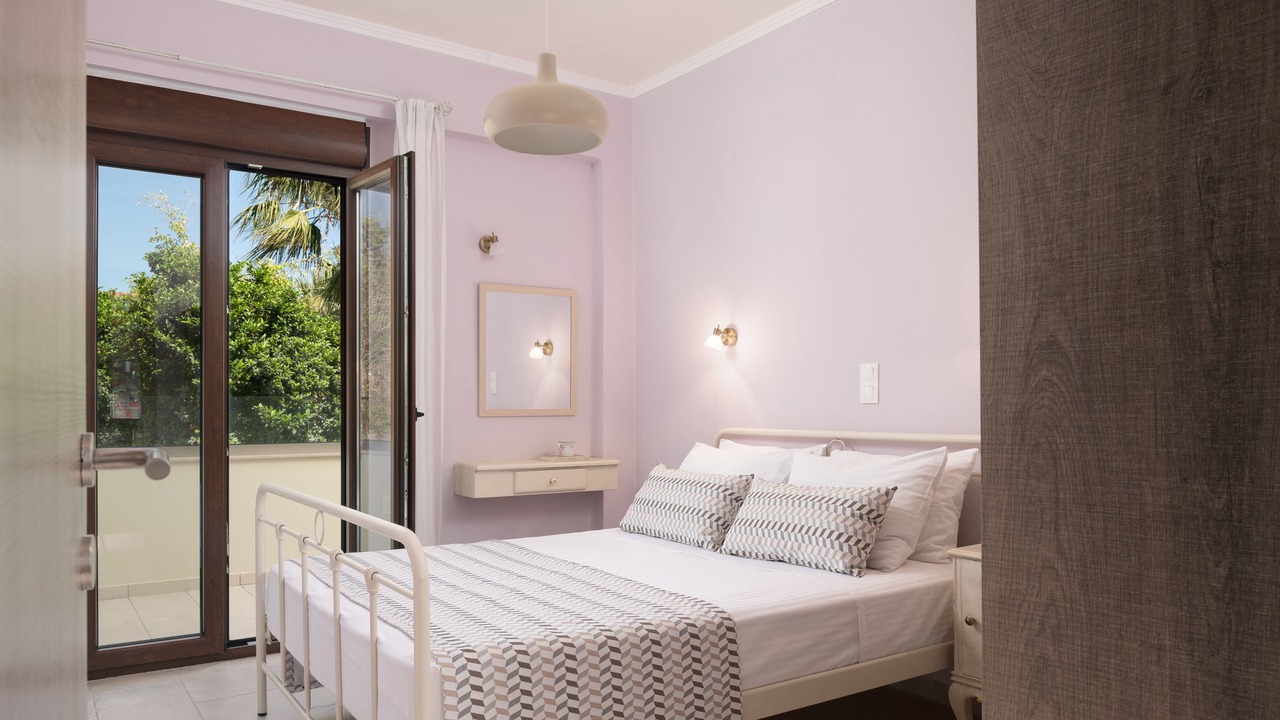 Photo of Bedroom in Maroulas