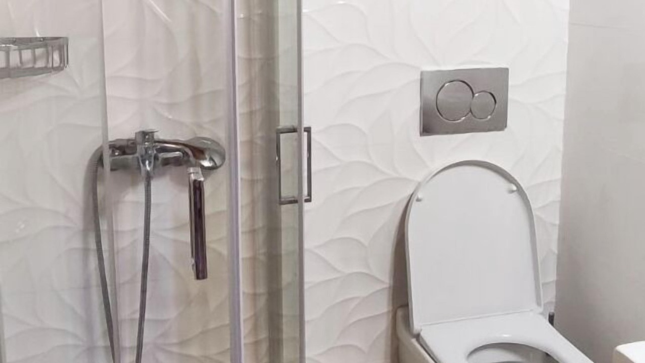 Photo of Bathroom in Longos
