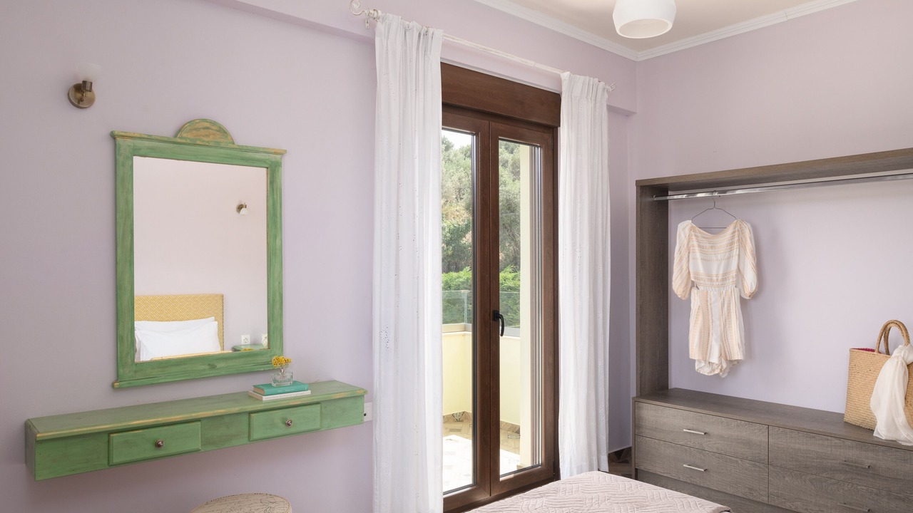Photo of Bedroom in Maroulas