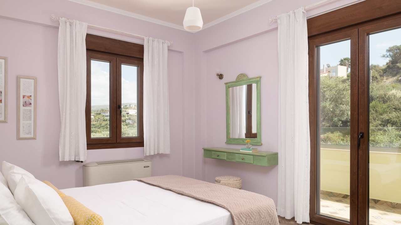 Photo of Bedroom in Maroulas