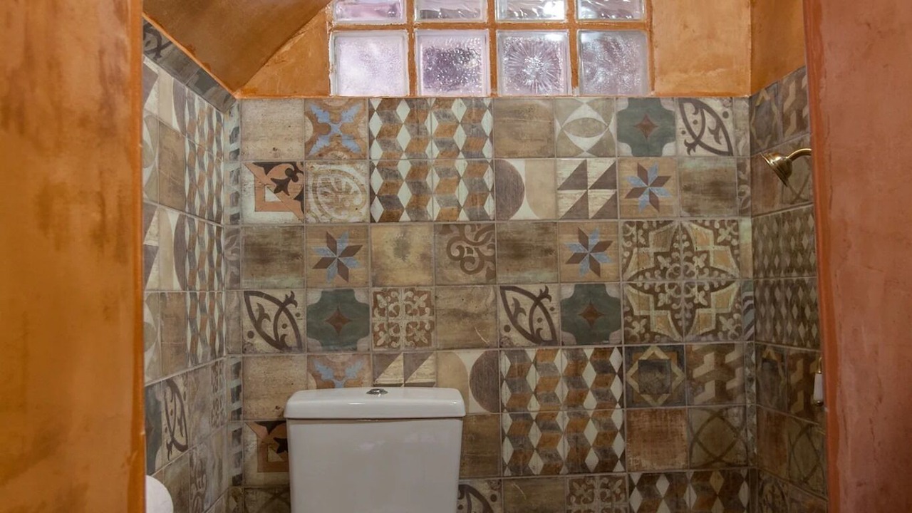 Photo of Bathroom in Halepa