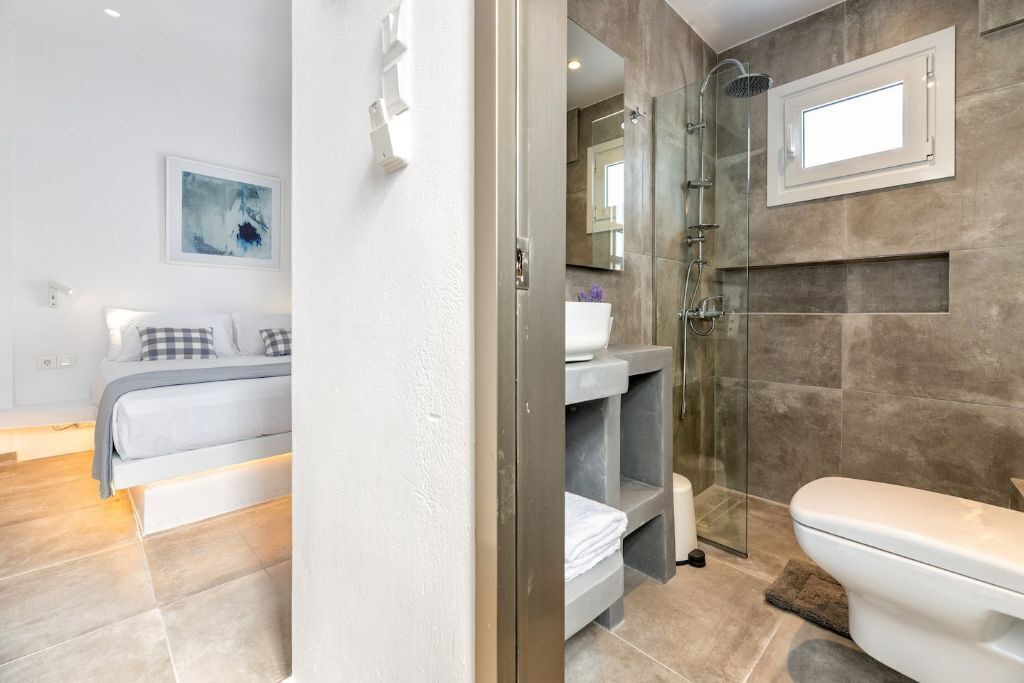 Photo of Bathroom in Paros