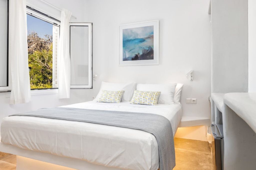 Photo of Bedroom in Paros