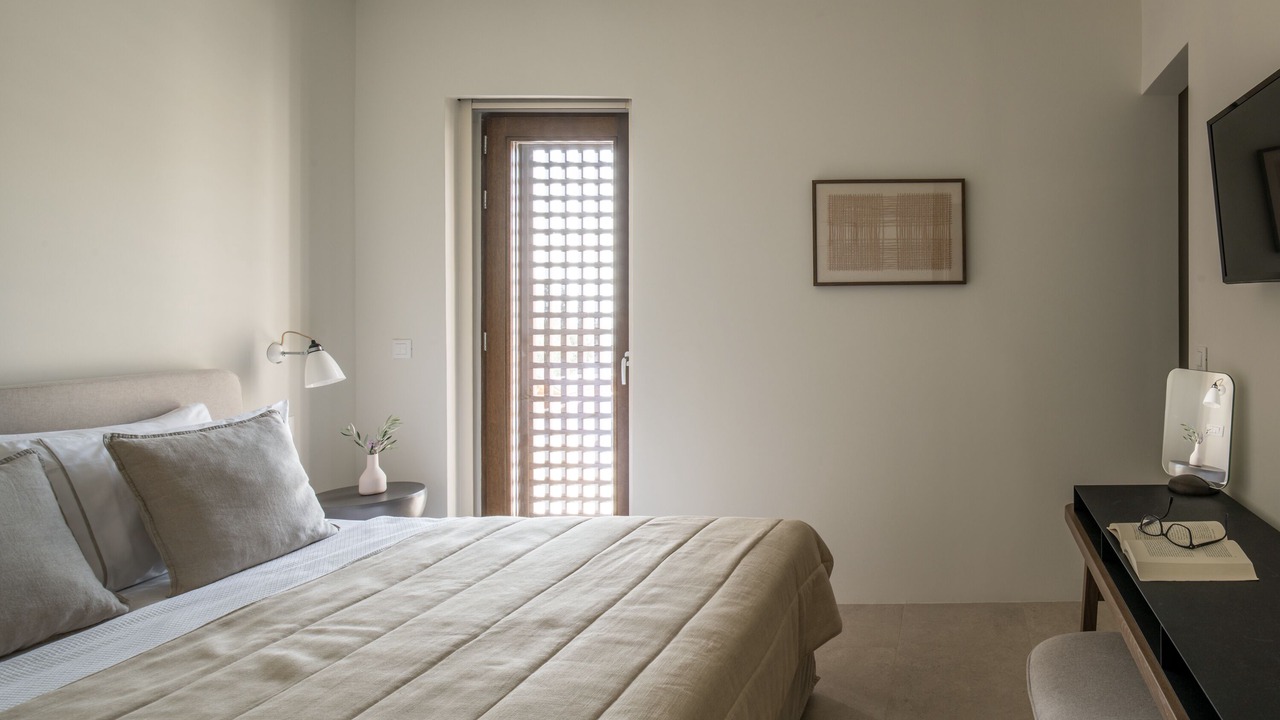 Photo of Bedroom in Lefktron