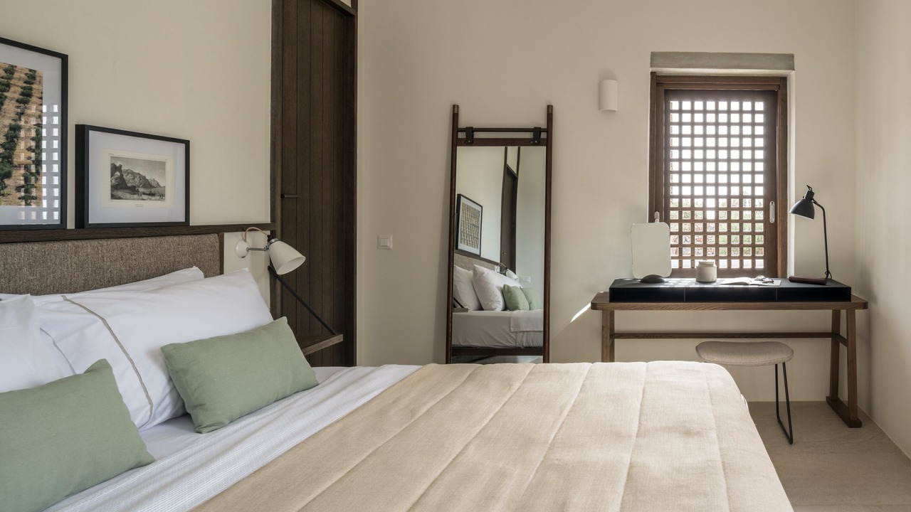 Photo of Bedroom in Lefktron