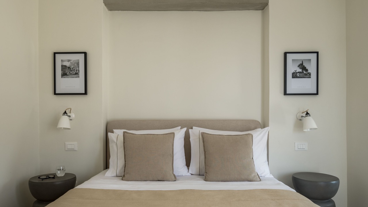 Photo of Bedroom in Lefktron