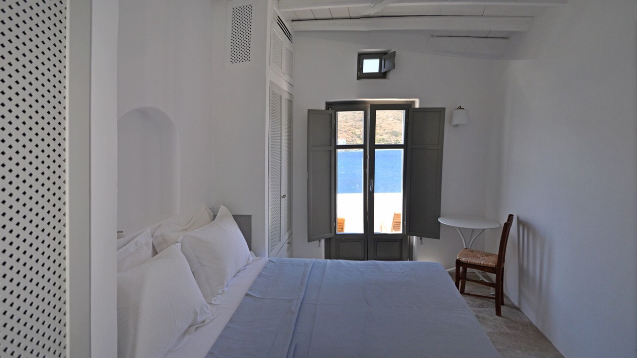 Photo of Bedroom in Katapola