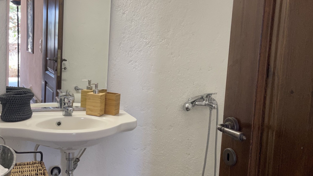Photo of Bathroom in Koundouros