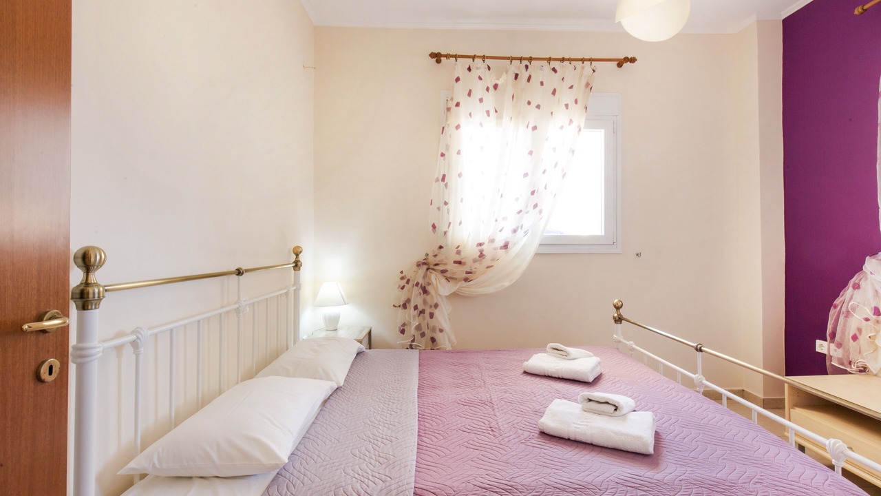 Photo of Bedroom in Limeniskos