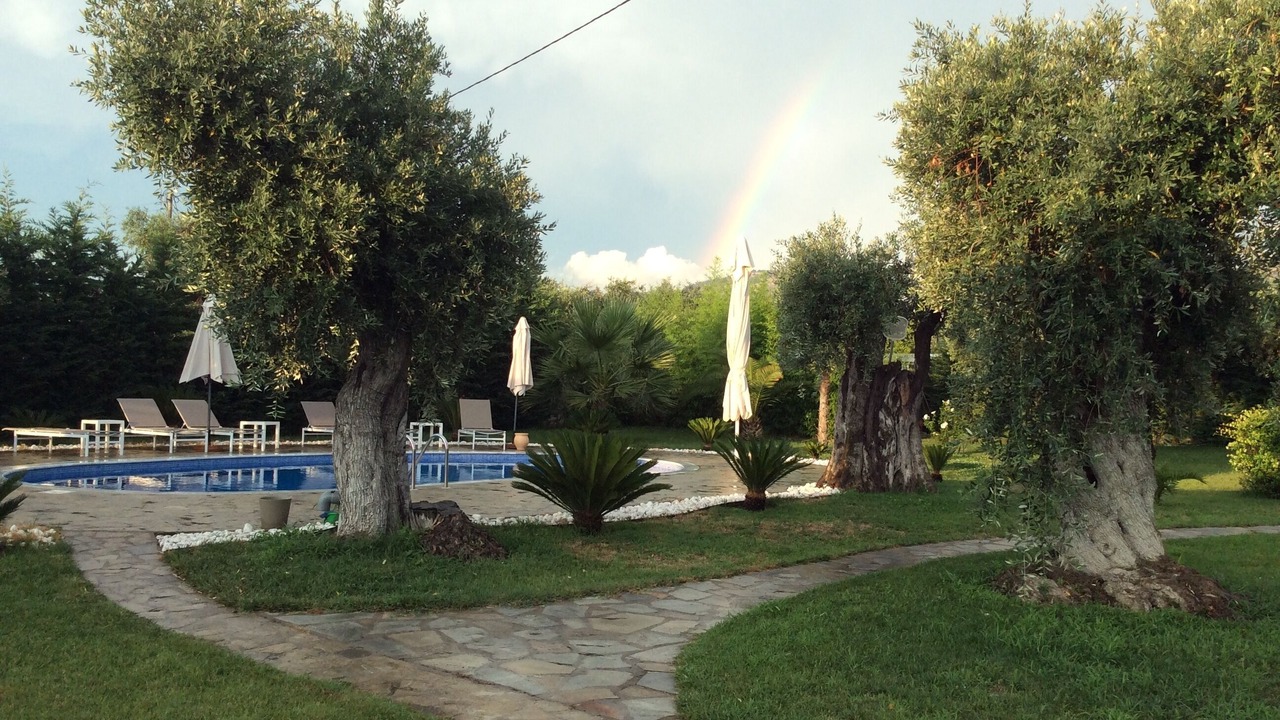 Photo of Outdoor in Prinos