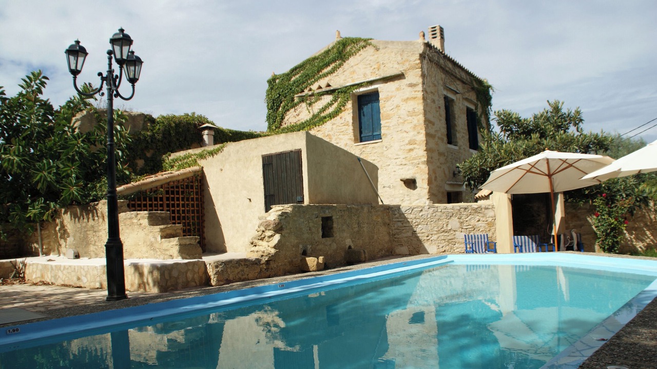 Photo of Outdoor in Pyrgos Psilonerou