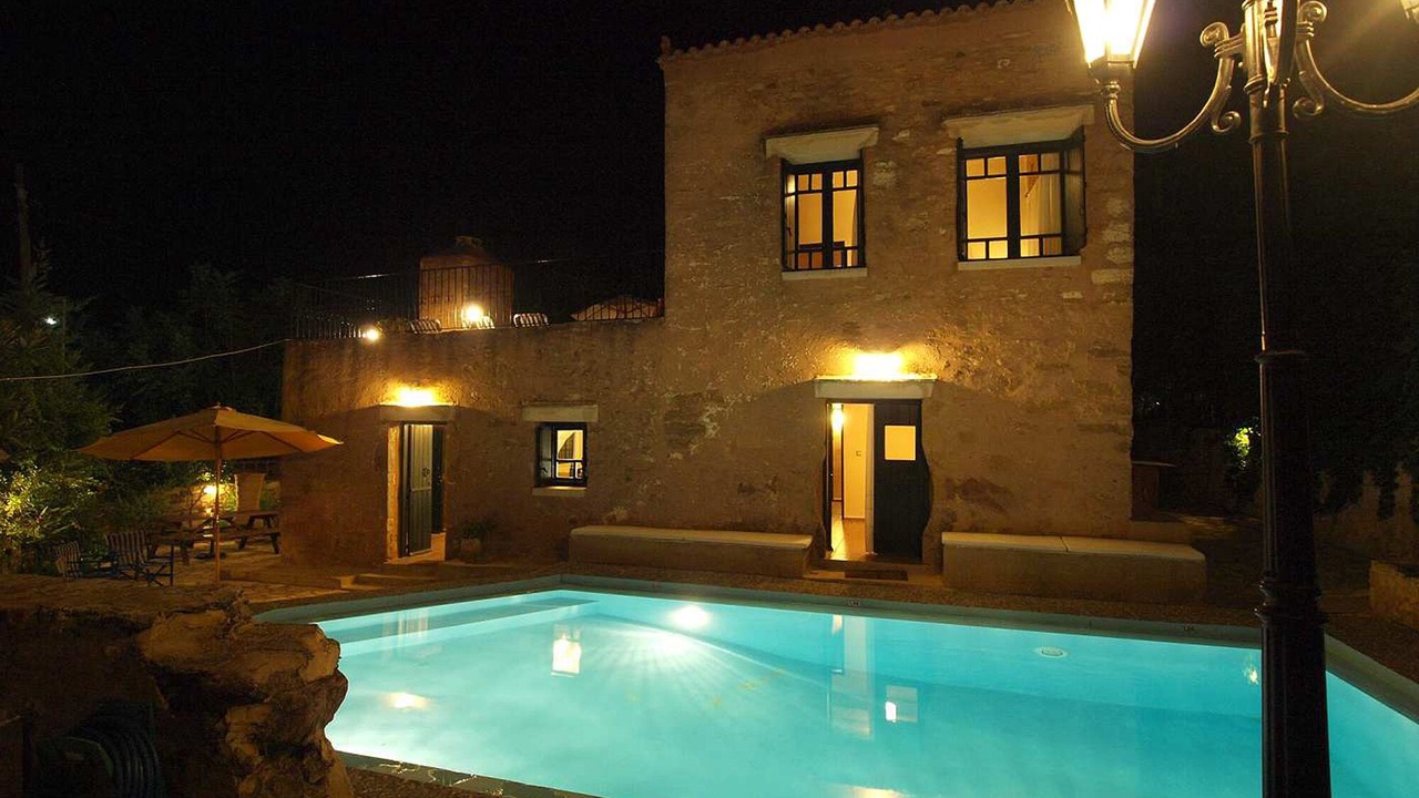 Photo of Outdoor in Pyrgos Psilonerou