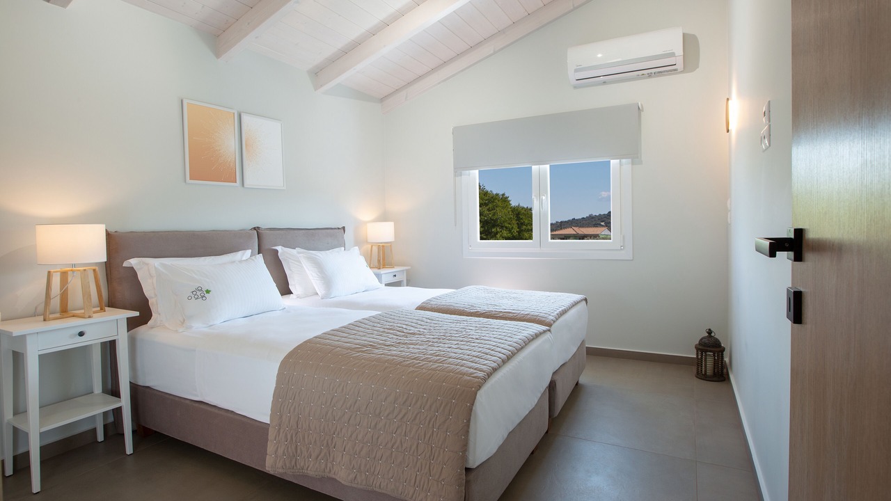 Photo of Bedroom in Apolpaina