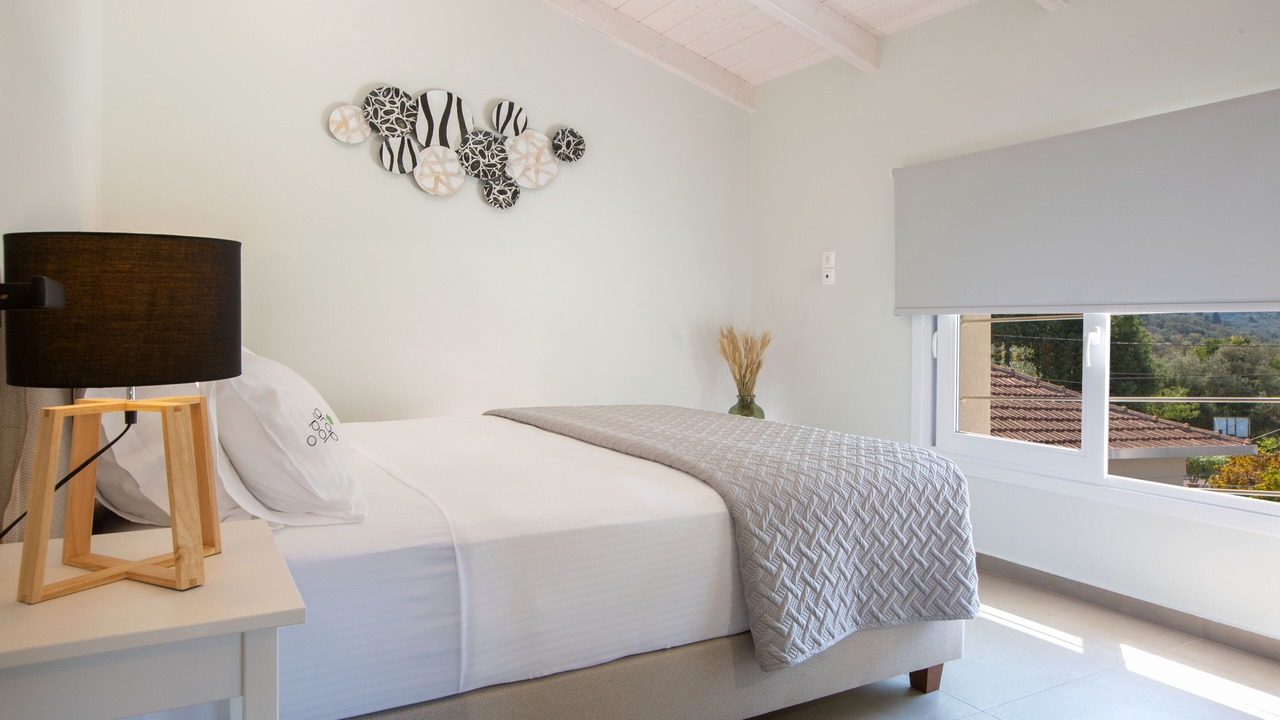 Photo of Bedroom in Apolpaina