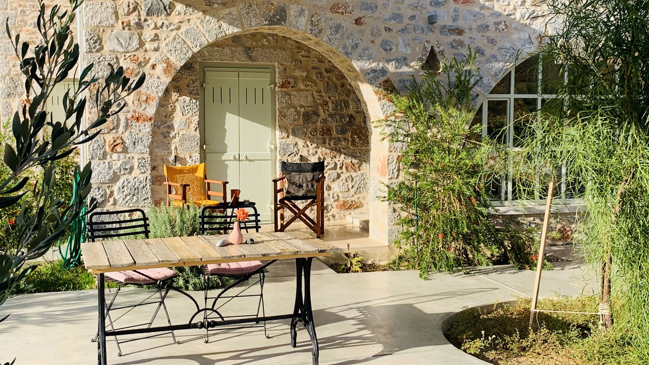 Photo of Outdoor in East Mani