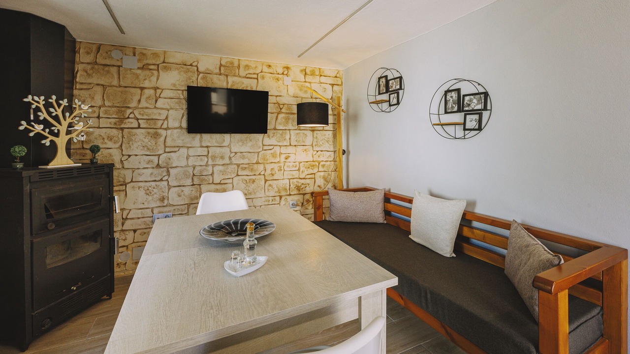 Photo of Others in Monopari