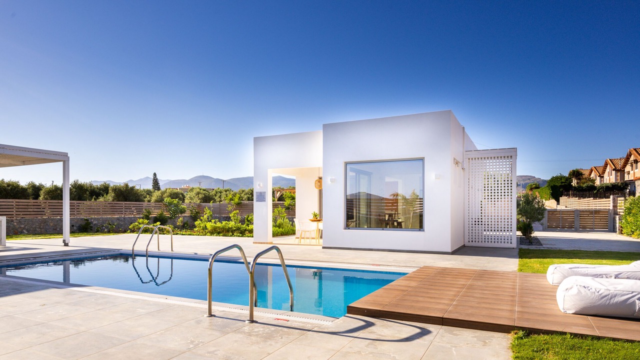 Photo of Outdoor in Aposelemis