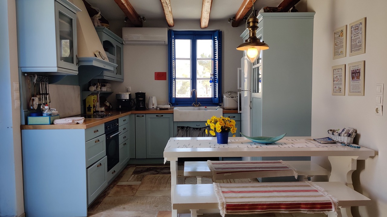 Photo of Kitchen in Vlikhos