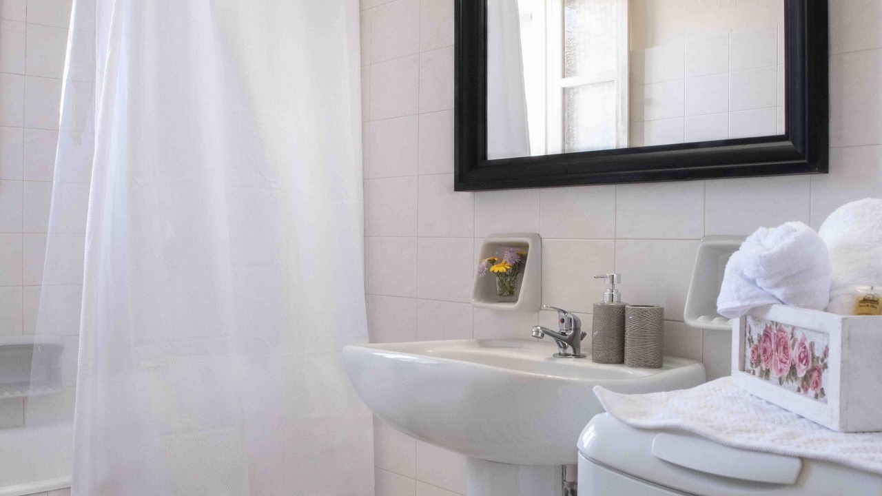 Photo of Bathroom in Fiskardo