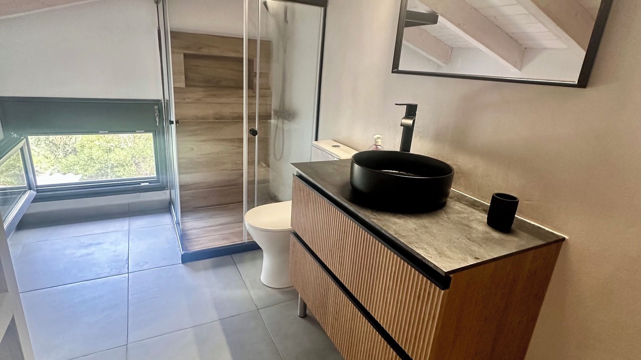 Photo of Bathroom in Troizinia