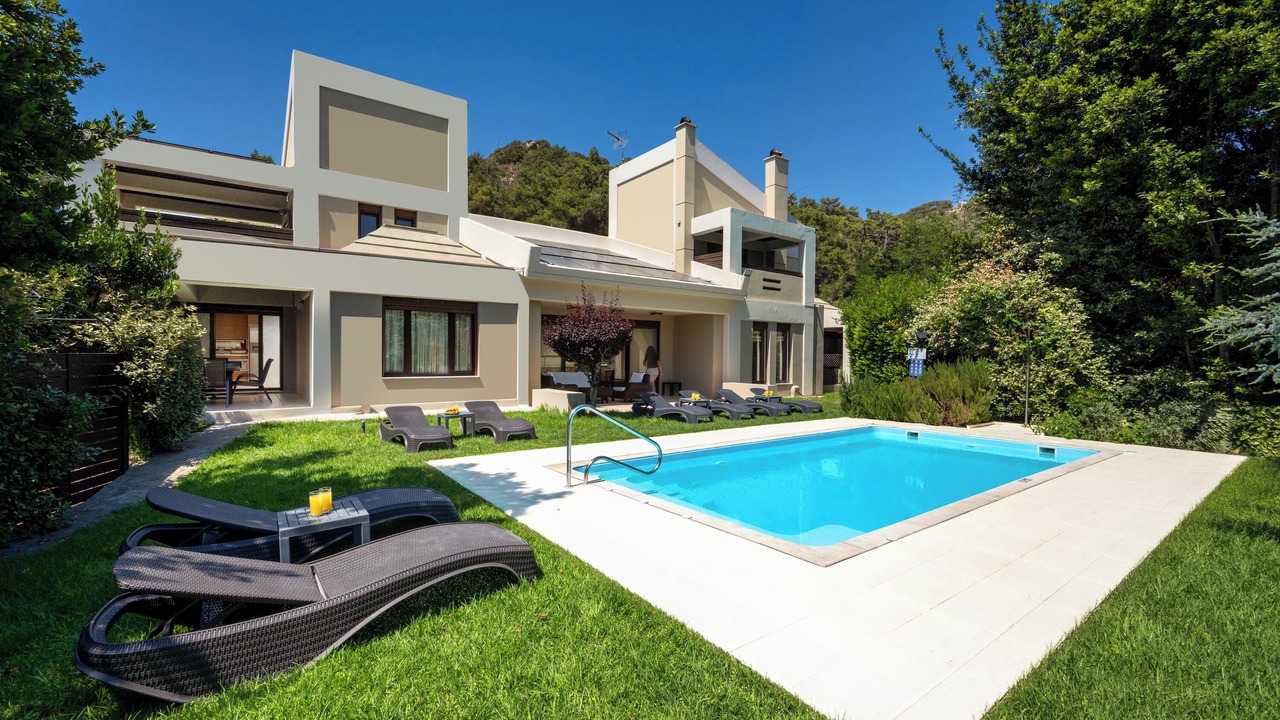 Photo of Outdoor in Ixia