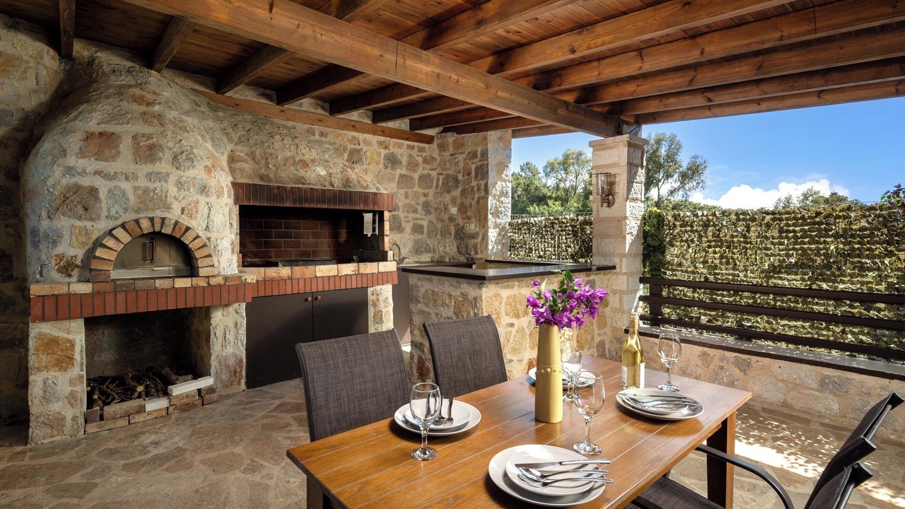 Photo of Outdoor in Ixia