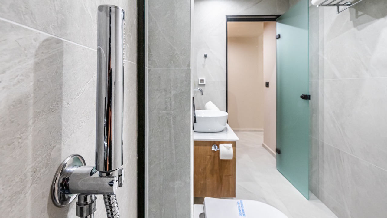 Photo of Bathroom in Rhodes Town