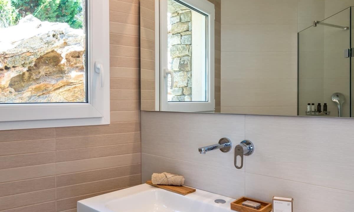 Photo of Bathroom in Ano Mera